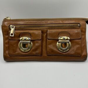 Marc Jacobs Tan Leather Vintage Wallet with Gold Accents